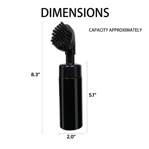 Golf Club Maintenance Brush with Integrated Spray