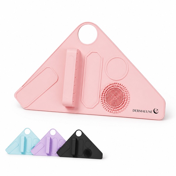 Portable Makeup Wristband with Cleaning Zone — Silicone — Pink